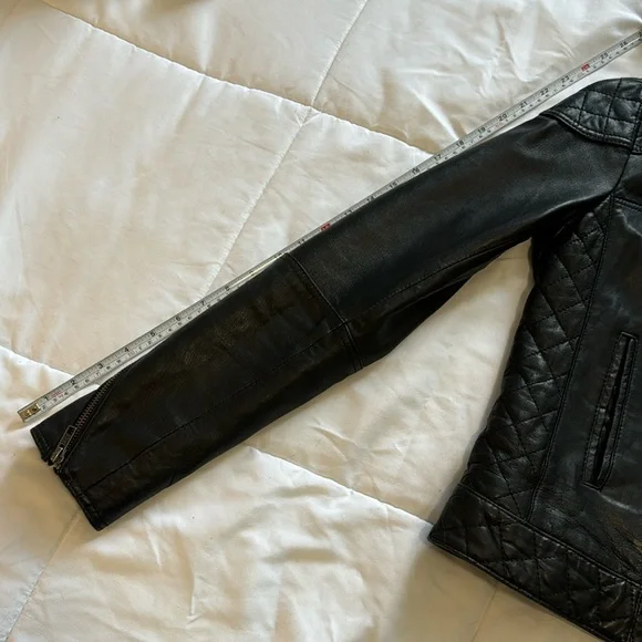 Asos Genuine Leather Moto/Biker Jacket Sz 4 quilted detailing - Picture 9 of 12